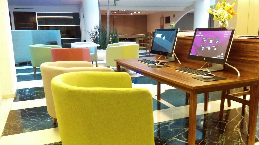Crowne Plaza Toluca Lancaster by IHG photo 2