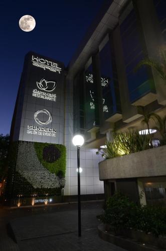 RAMADA BY WYNDHAM MEXICO CITY SANTA FE photo 3