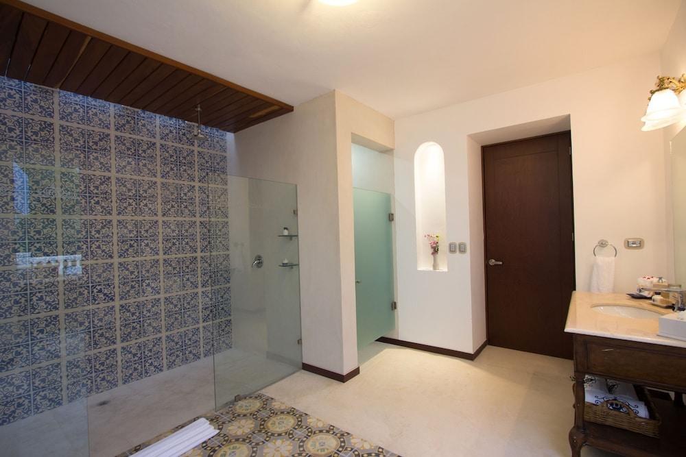 Delfina Boutique Hotel photo 2