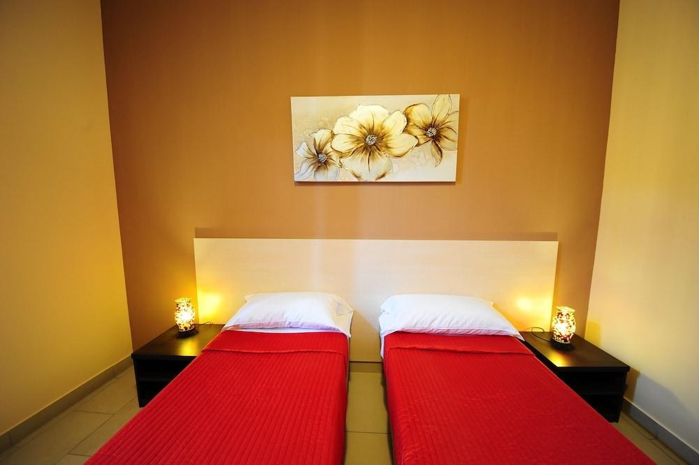 HOTEL MOSAIC CENTRAL ROME photo 2