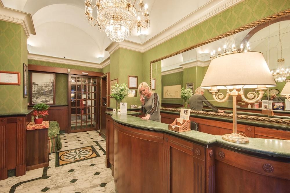 HOTEL GIORGINA photo 3