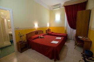 HOTEL CHERUBINI photo 3