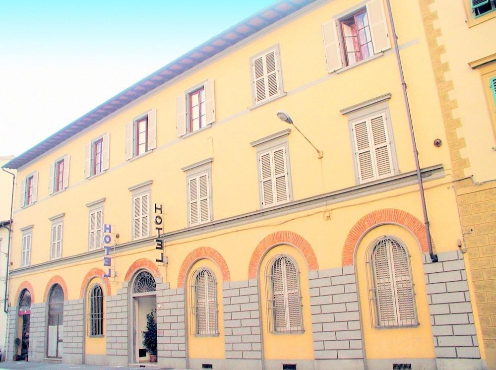 HOTEL RITA MAJOR
