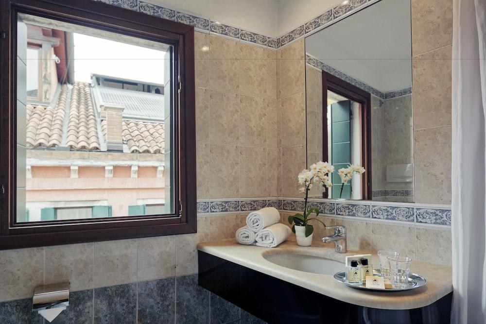 Hotel Antica Locanda Al Gambero photo 2