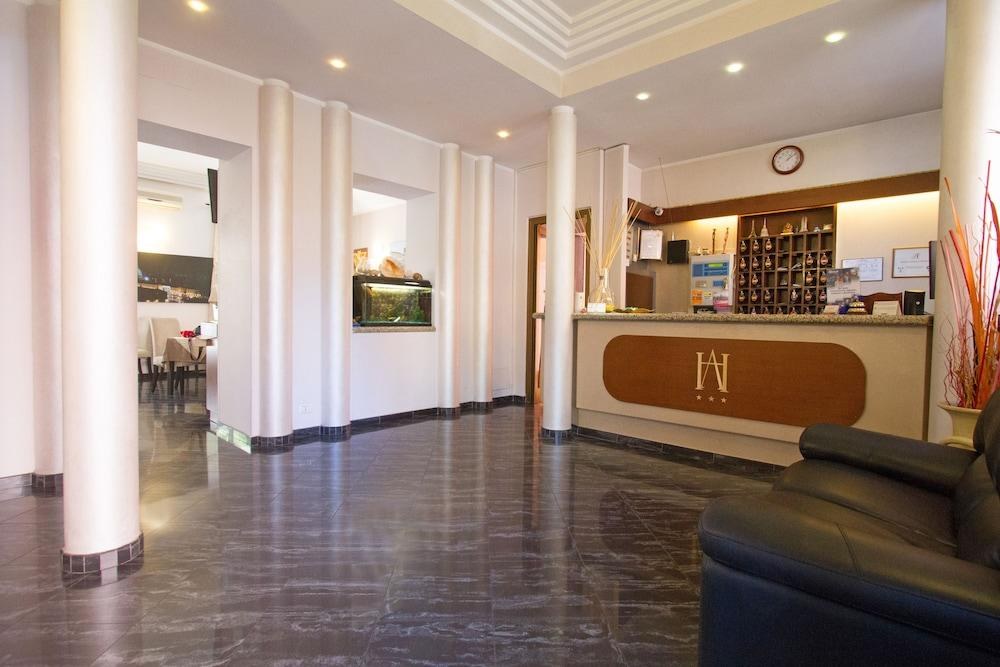 HOTEL ADRIANO photo 2