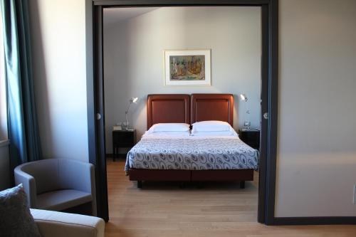 HOTEL VERONA photo 2