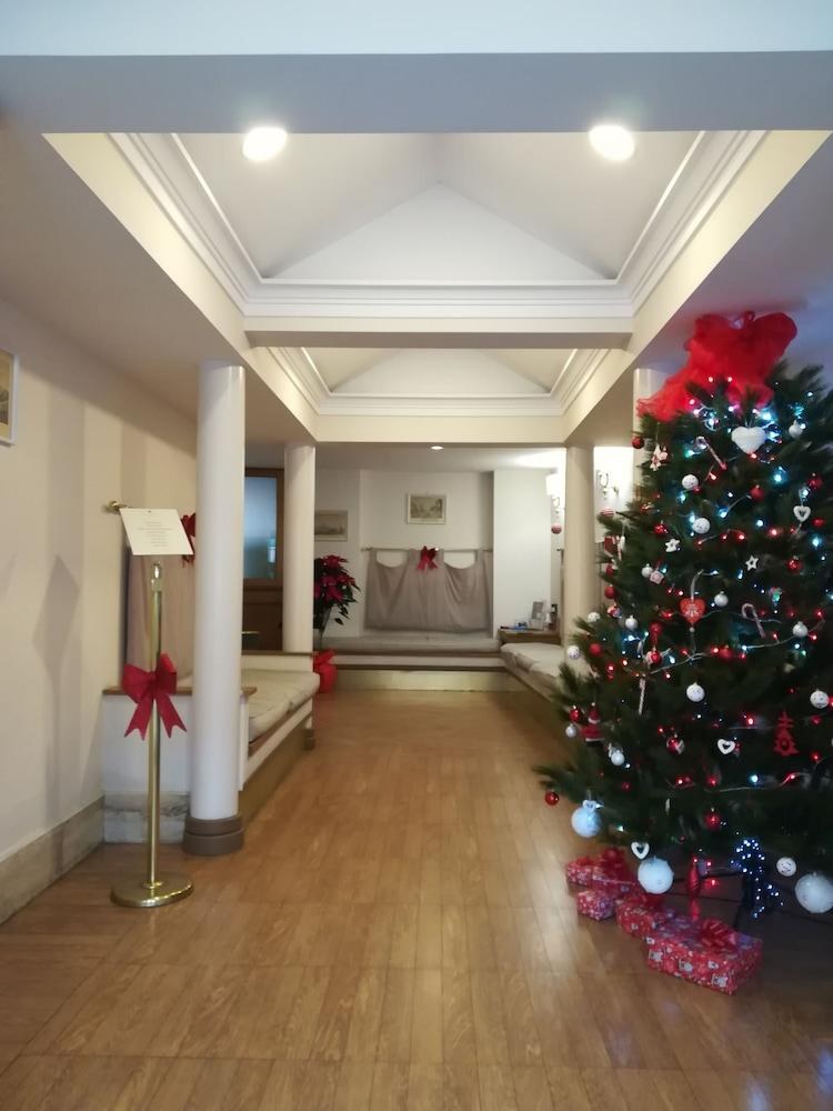 Hotel Leopardi photo 4