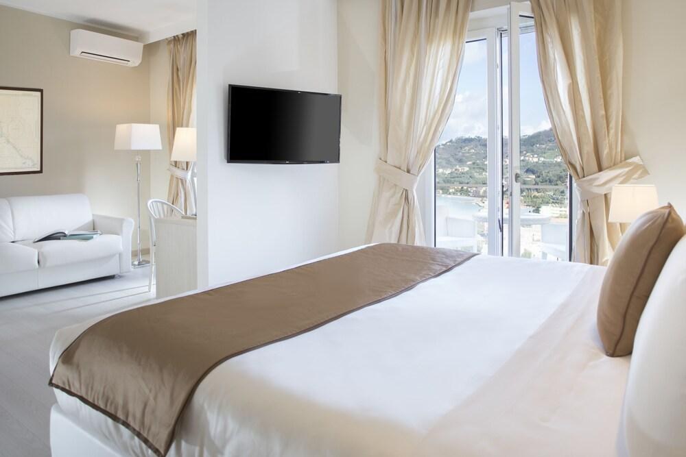 EUROPA GRAND HOTEL - LERICI photo 4