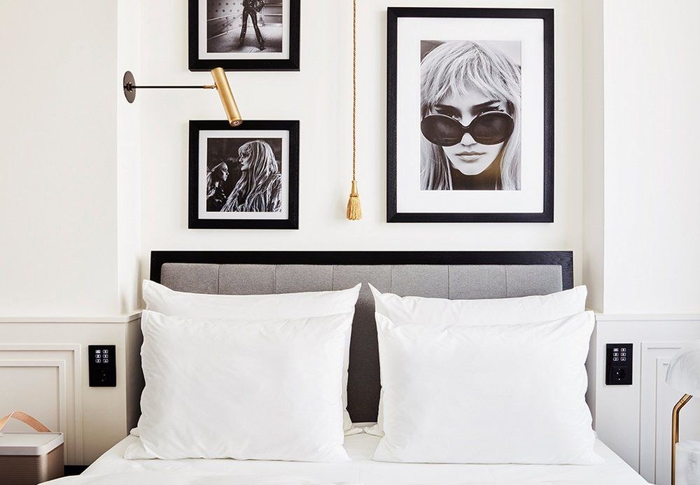 ROOMERS MUNICH, AUTOGRAPH COLLECTION photo 2
