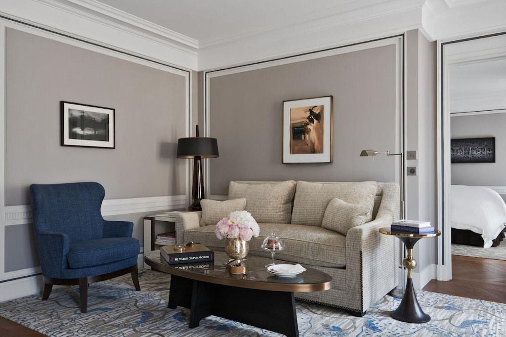 Hôtel de Crillon, A Rosewood Hotel photo 2