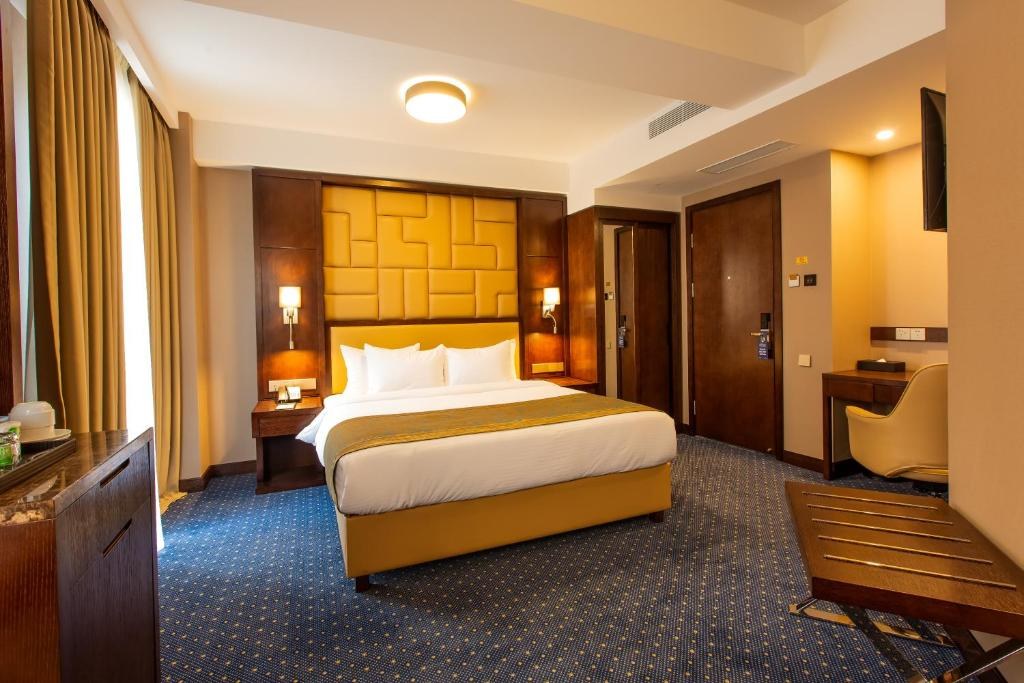 KMM HOTEL photo 1