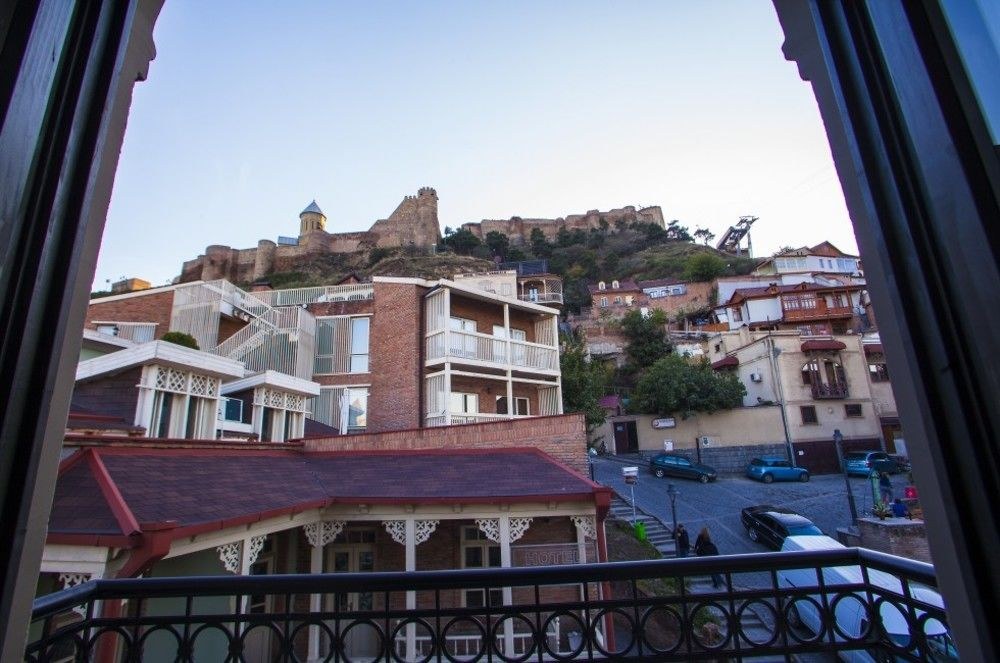 OLD MEIDAN