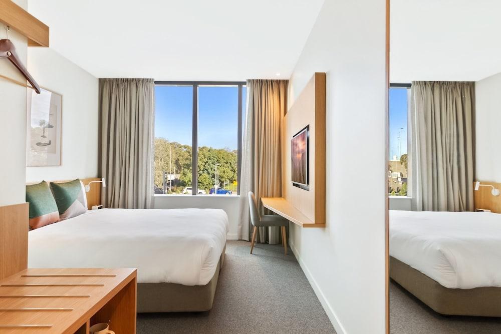 MANTRA HOTEL AT SYDNEY AIRPORT photo 3