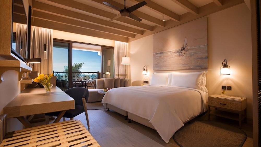 Saadiyat Rotana Resort photo 3