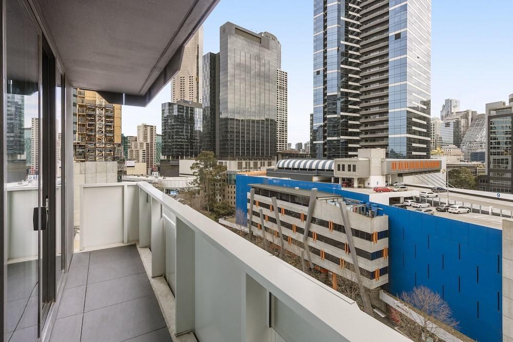 OAKS SOUTHBANK MELBOURNE