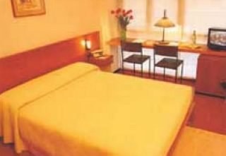 B&B HOTEL Milano Central Station photo 1