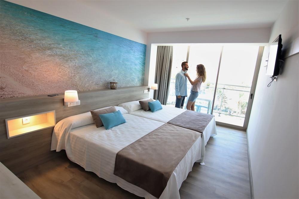 Hotel Roquetas El Palmeral by Pierre & Vacances photo 2