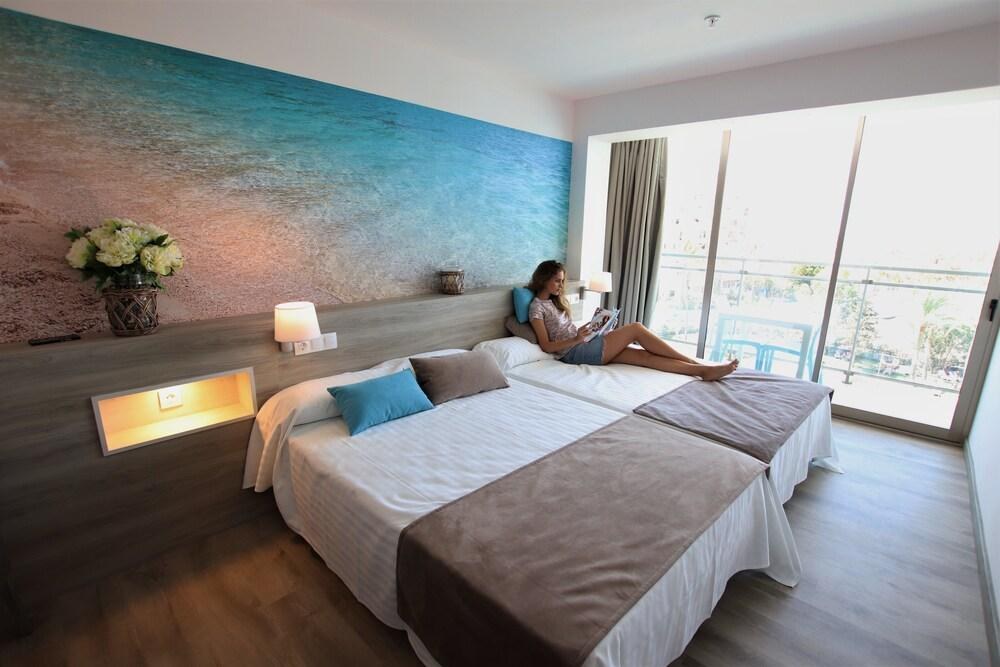 Hotel Roquetas El Palmeral by Pierre & Vacances photo 3
