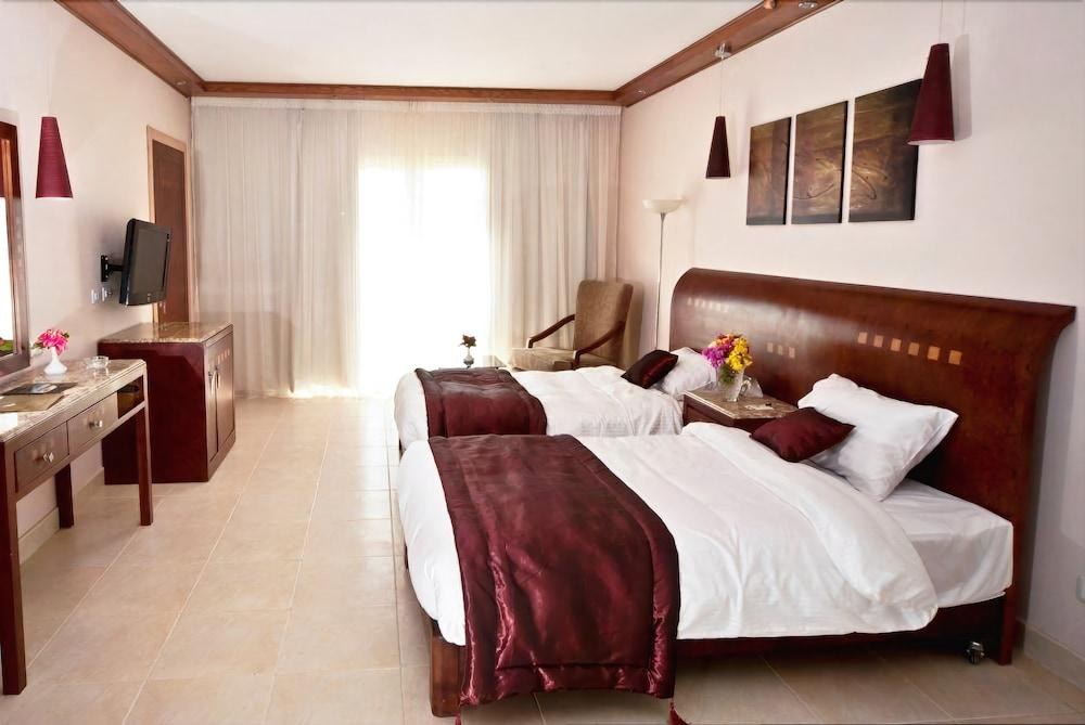 SHAMS PRESTIGE ABU SOMA photo 2