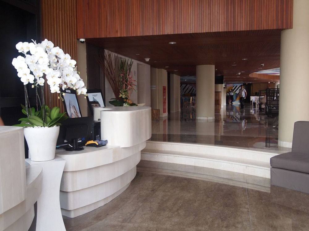 Bedrock Hotel photo 1