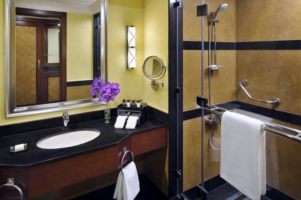 Mövenpick Hotel City Star Jeddah photo 2