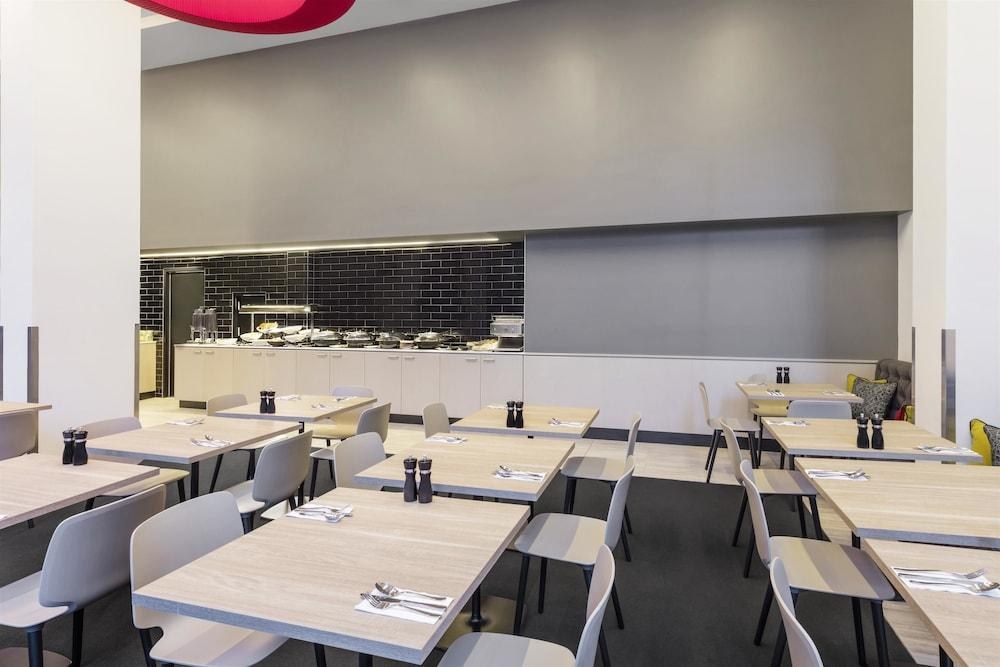 TRAVELODGE SYDNEY AIRPORT photo 2