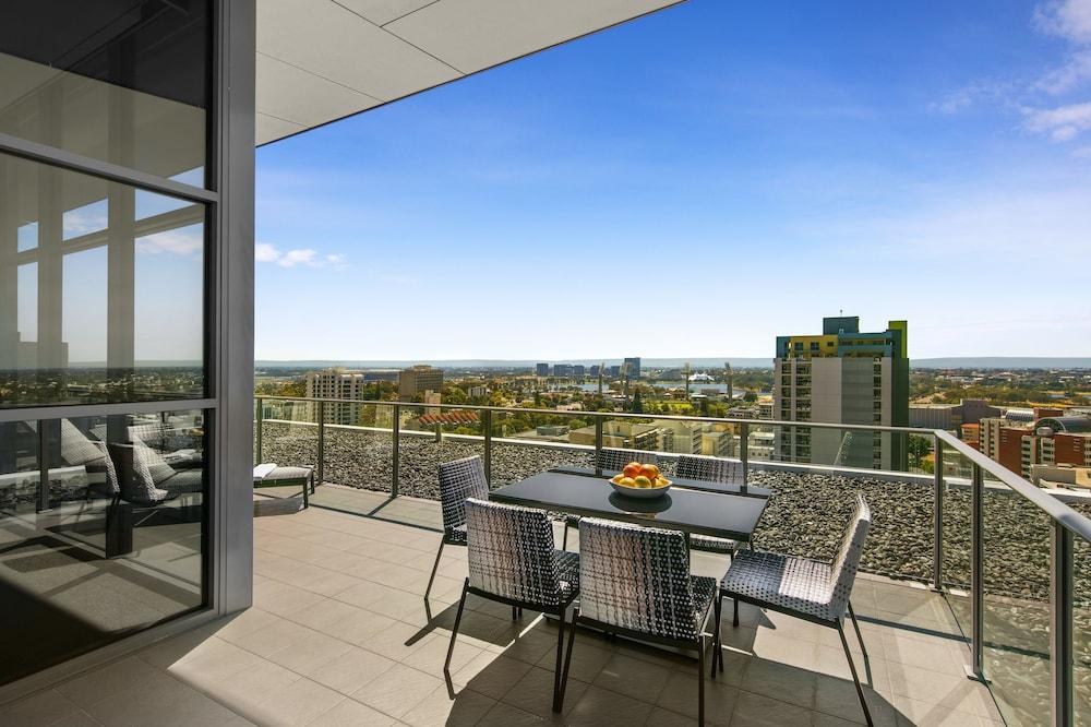 QUEST EAST PERTH APARTMENTS photo 3