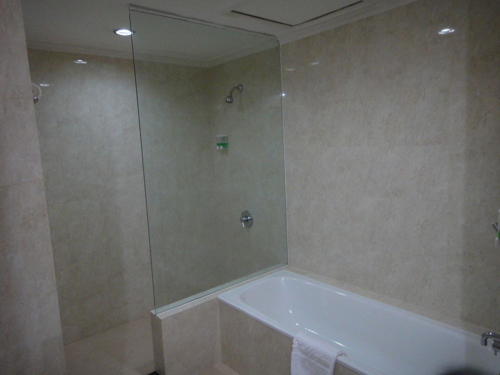 ZURICH BALIKPAPAN