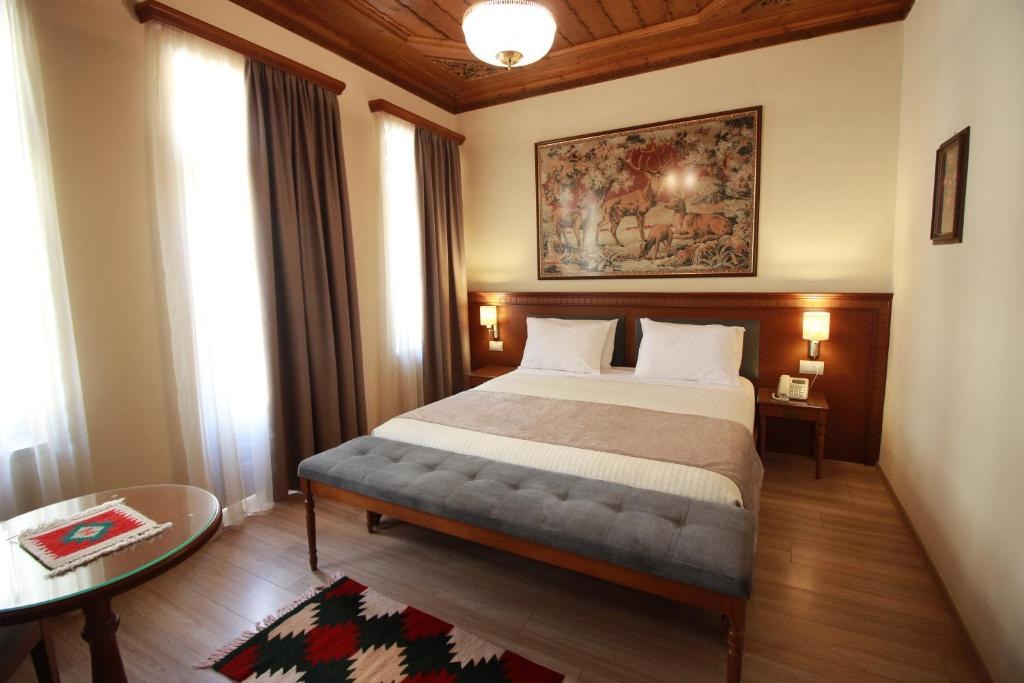 Hotel Argjiro photo 2