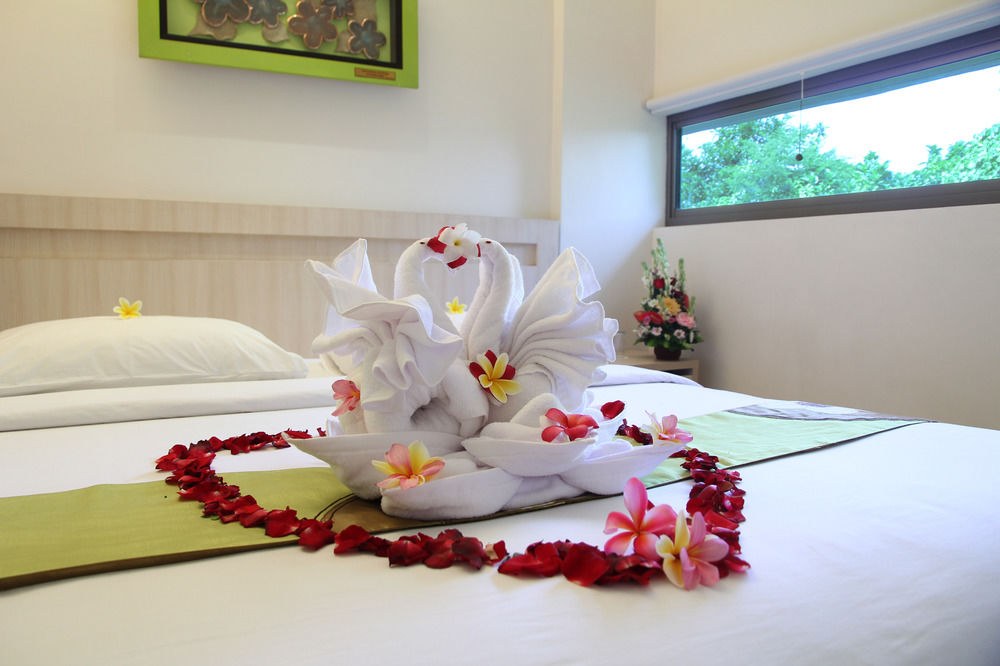 J HOTEL KUTA BY JAYAKARTA