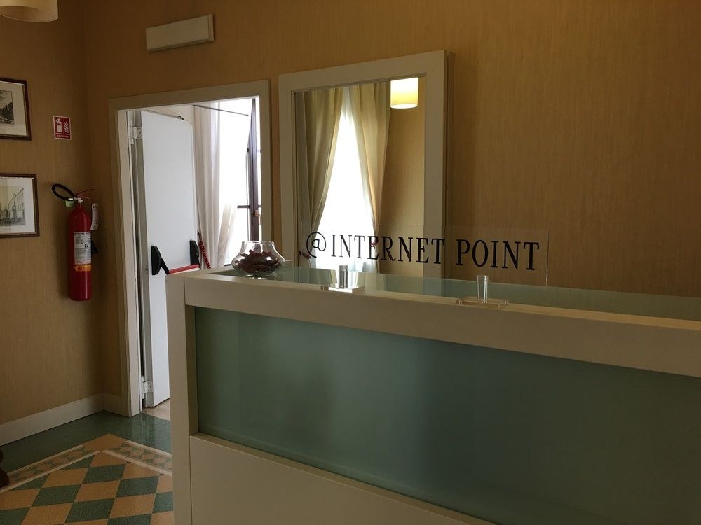 DNB HOUSE HOTEL