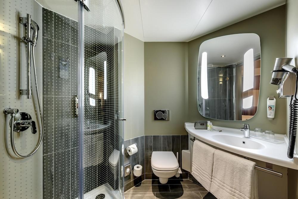 IBIS WIEN HAUPTBAHNHOF photo 3