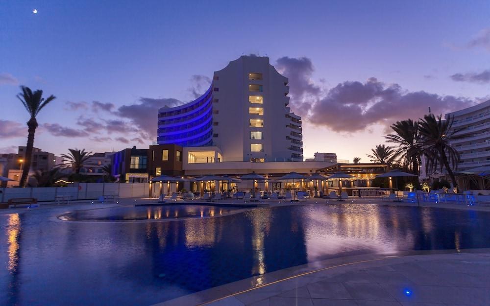SOUSSE PEARL MARRIOTT RESORT & SPA photo 2
