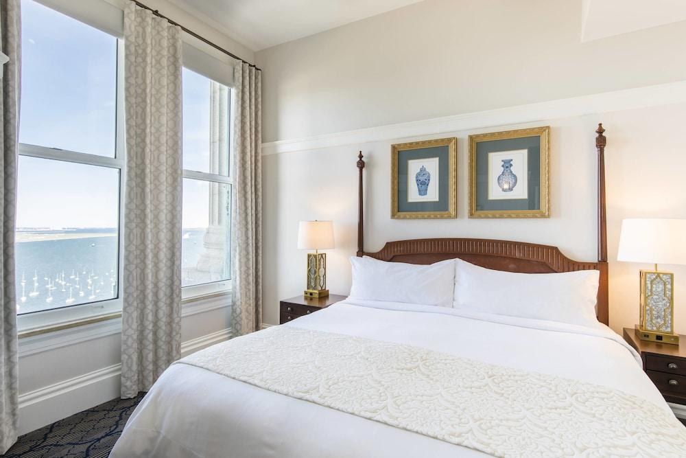 MARRIOTT VACATION CLUB PULSE AT CUSTOM HOUSE, BOSTON photo 2