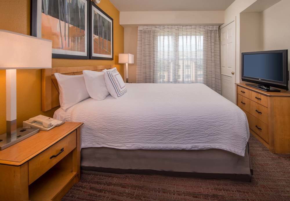 RESIDENCE INN FREDERICK photo 1