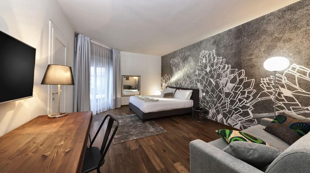 Living Hotel Milano photo 3