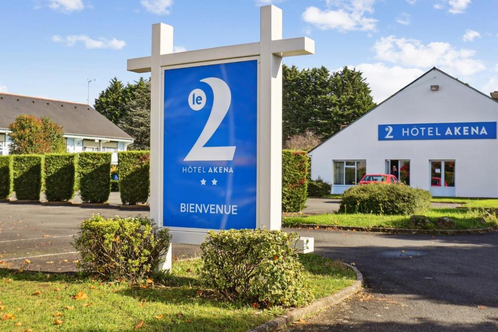 Le 2 by HOTEL AKENA LA FERTE BERNARD photo 4