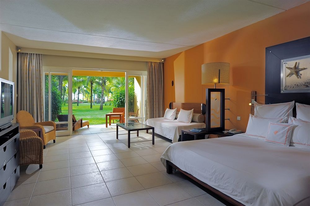 Victoria Beachcomber Resort and Spa photo 1