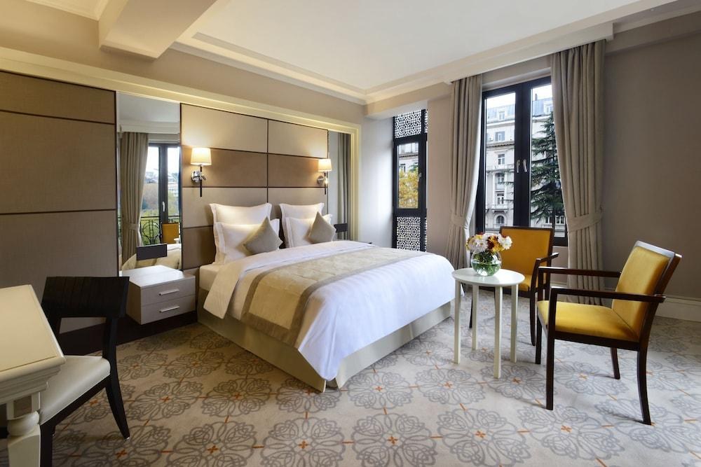 AMBASSADORI TBILISI HOTEL photo 3