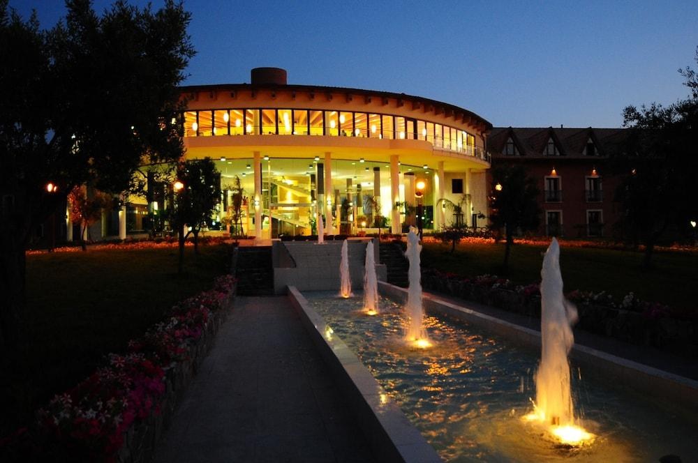 CORTE DEI GRECI RESORT AND SPA - HOTEL ZEUS