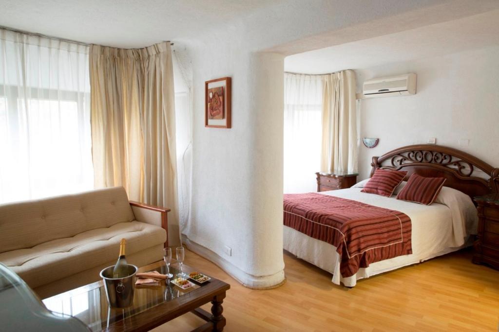 MONTECARLO SANTIAGO photo 1
