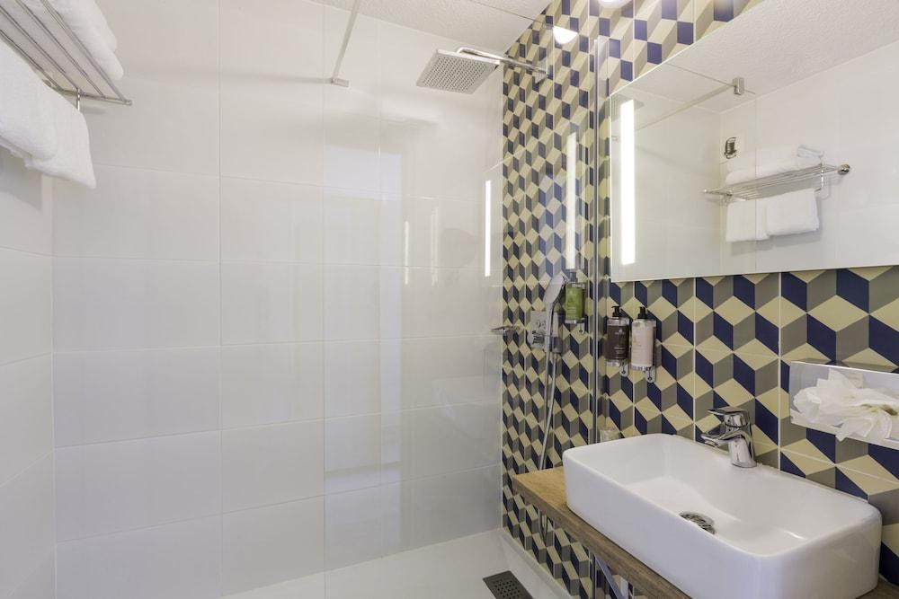Best Western Plus Hotel Canet-Plage photo 4