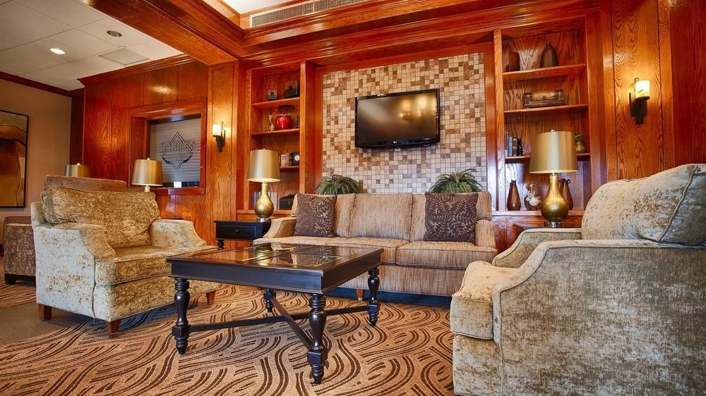 Best Western Plus North Haven Hotel photo 1