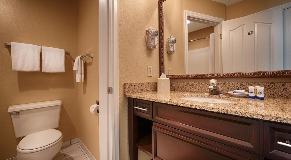 Best Western Salbasgeon Inn & Suites of Reedsport photo 4