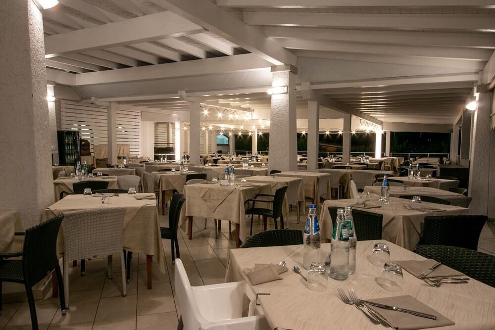LIMONE BEACH RESORT photo 4