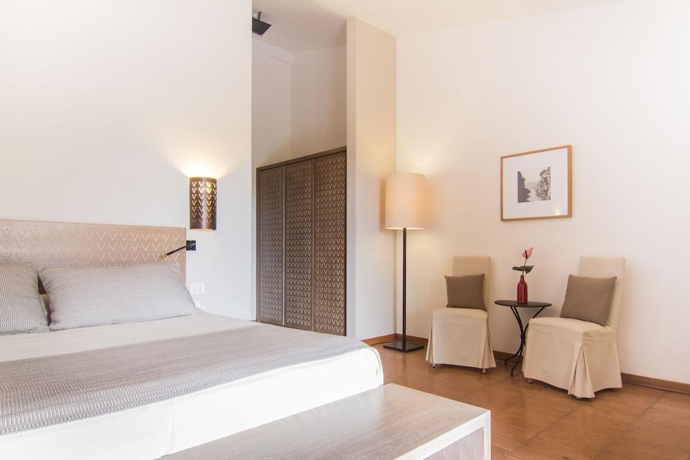 HOTEL AQUADULCI photo 2