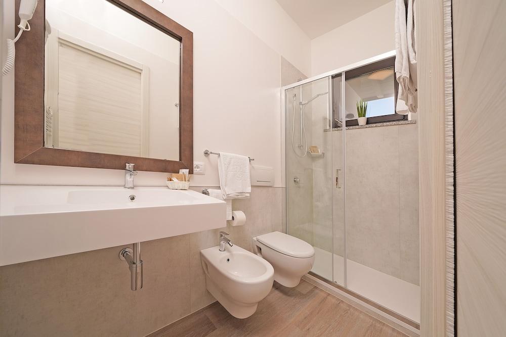 HOTEL SPLENDID SOLE photo 4