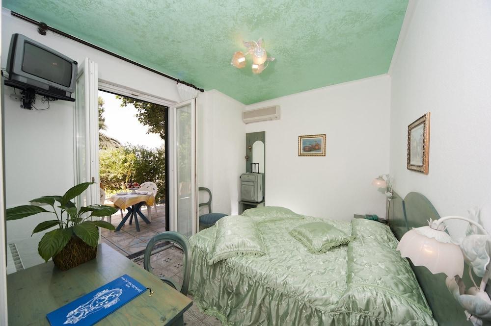 Hotel Giardino Delle Ninfe E La Fenice photo 2