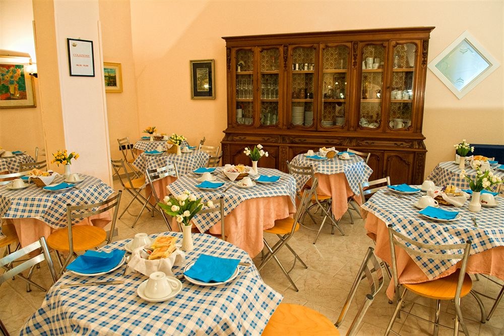Hotel La Plancia photo 1