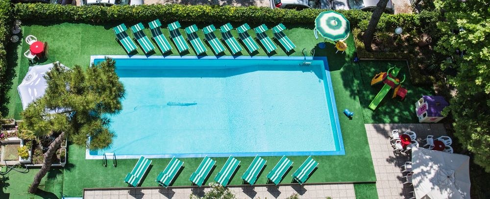 Hotel Aiglon photo 1